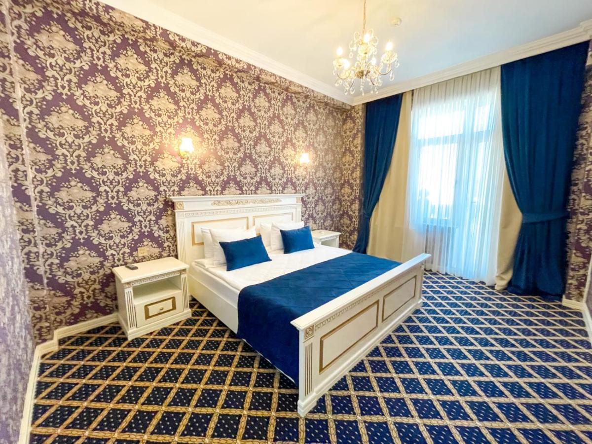 Premier Palace Баку Экстерьер фото