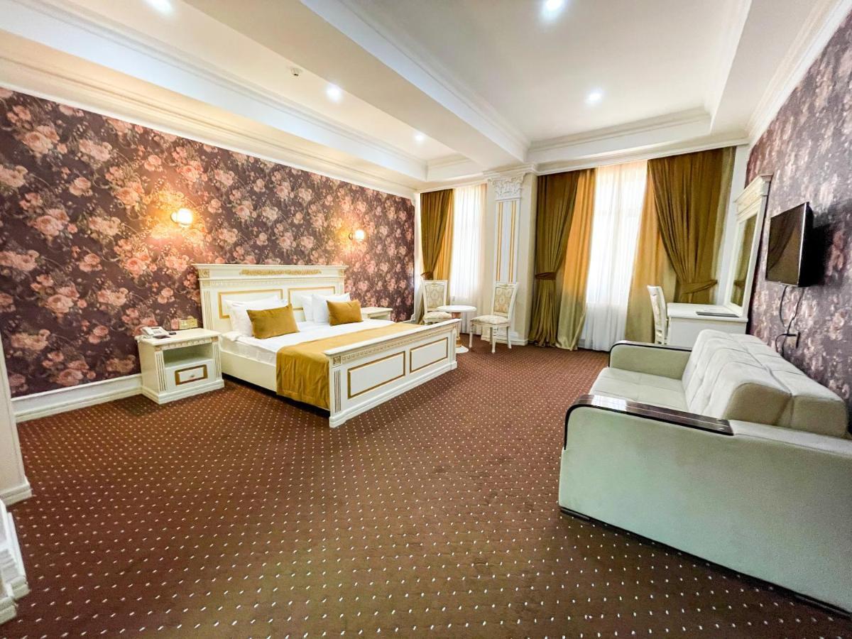 Premier Palace Баку Экстерьер фото Suite